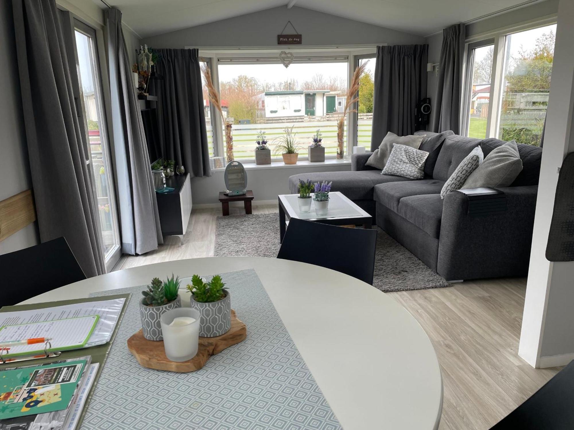 Luxe Chalet Friesland I14 - 5 Pers Westergeest Exterior photo
